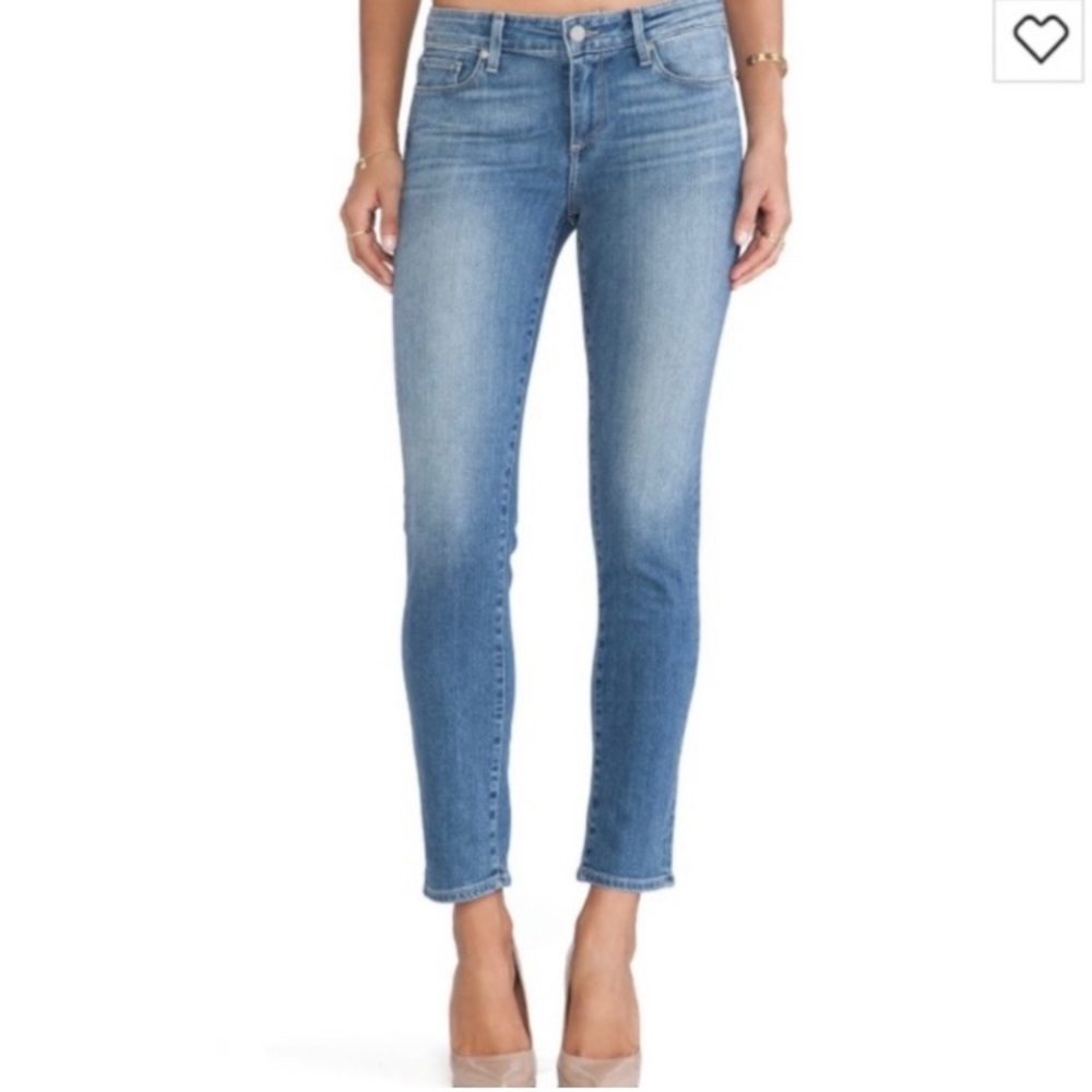 Paige Sykline Ankle Peg Size 25 Light/Medium Wash